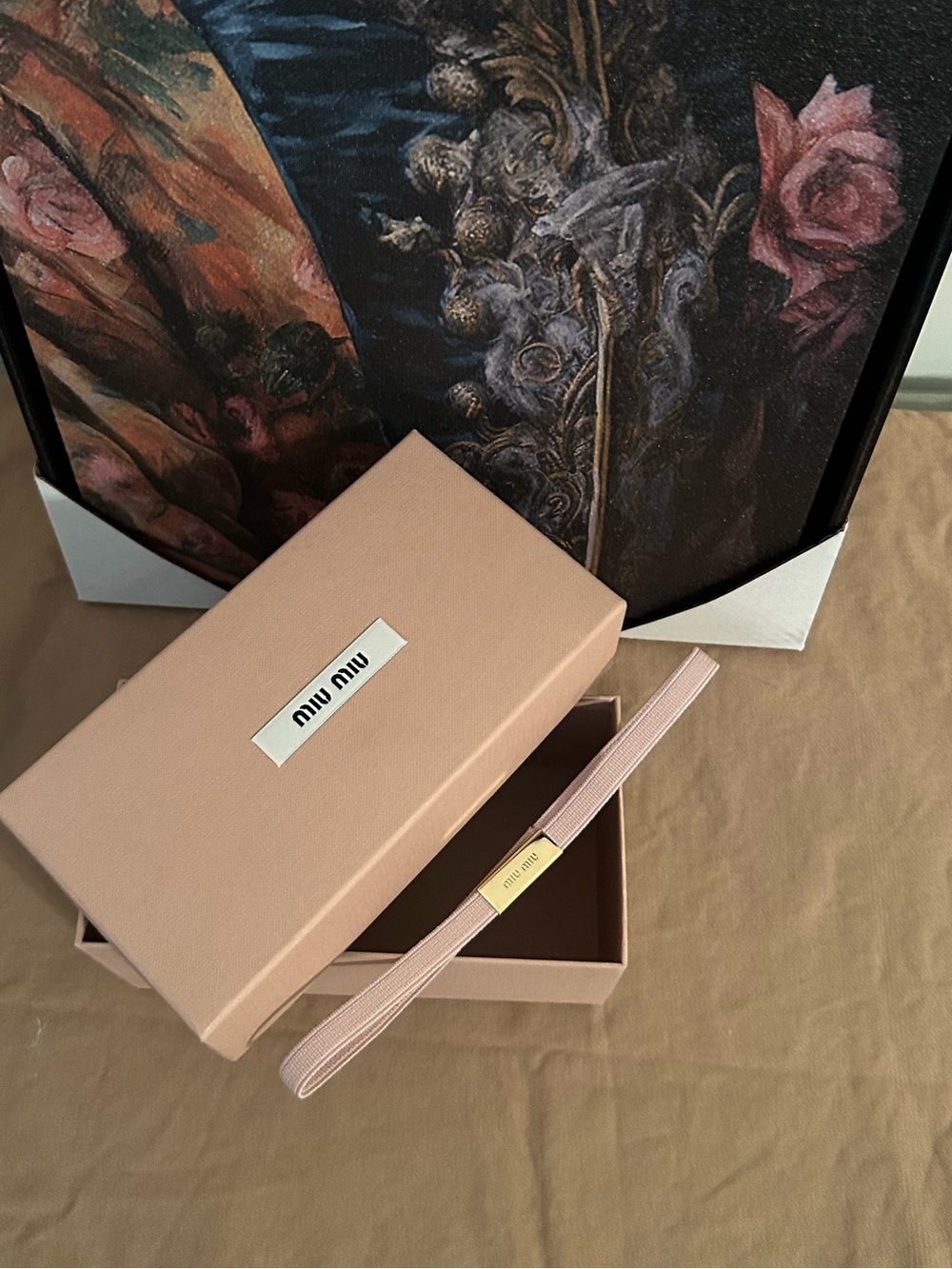 MIU MIU Authentic Luxury Empty Box with Ribbon - Picture 4 of 7